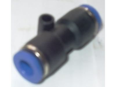 Фитинг быстрого соединения прямой d-6 HOWO (ХОВО)  фото 1 Владивосток